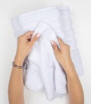 Luxury Cotton Towels, 6 Piece Set - Image 3